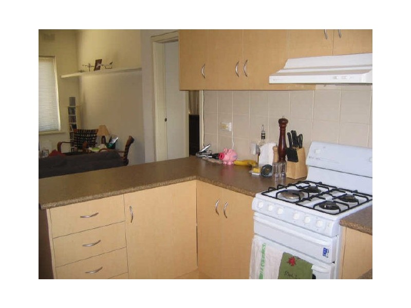 2/3 Halifax, Hilton SA 5033