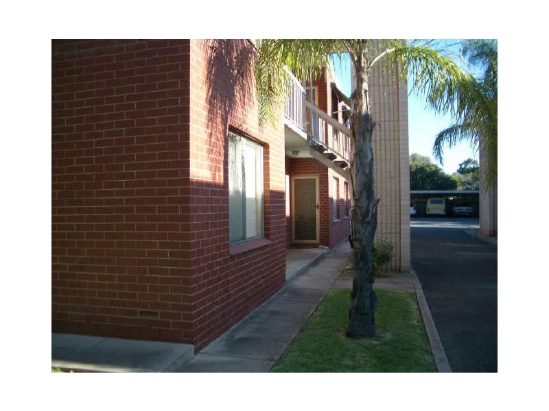 2/24 Carlisle Road, Westbourne Park SA 5041