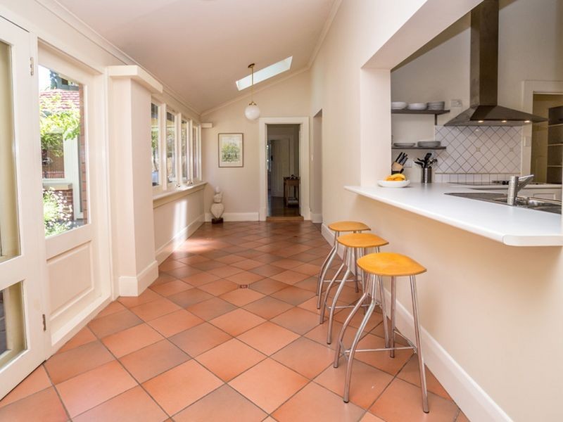 20 South Terrace, Kensington Gardens SA 5068