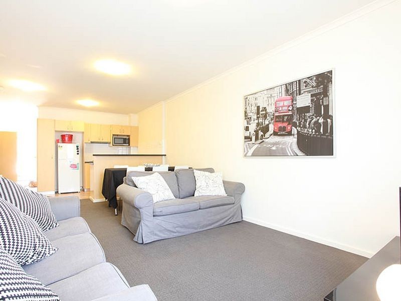 8B/188 Carrington Street, Adelaide SA 5000