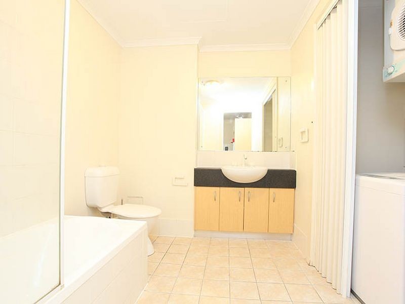 8B/188 Carrington Street, Adelaide SA 5000