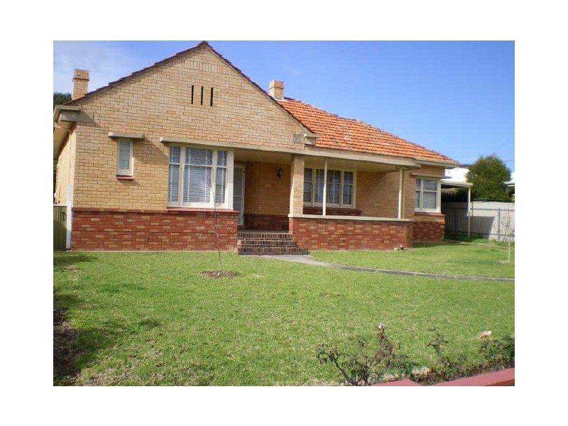 12 Hamilton Street, Erindale SA 5066