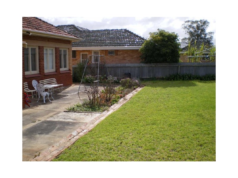 12 Hamilton Street, Erindale SA 5066