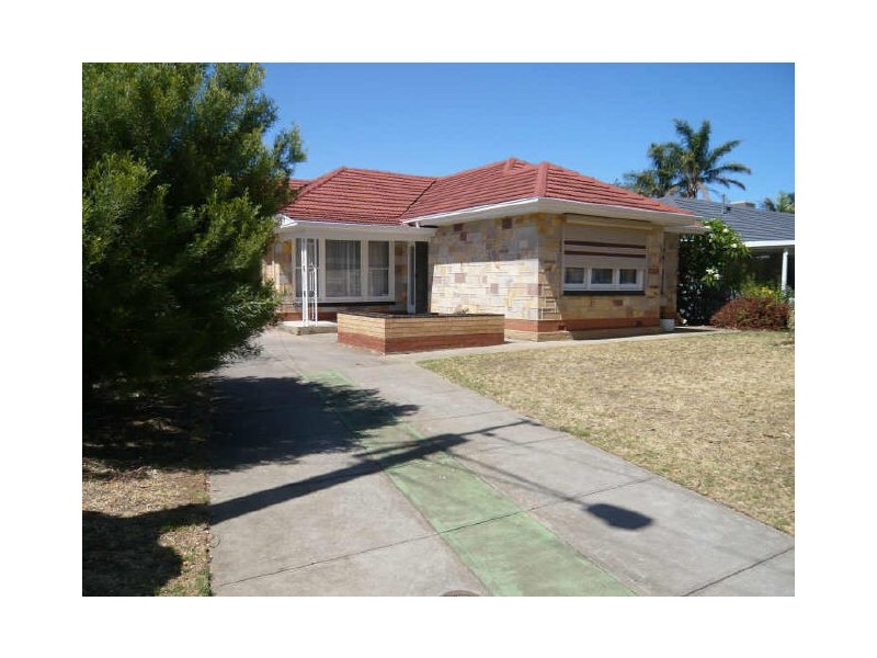 35 Oakleigh Road, Marion SA 5043