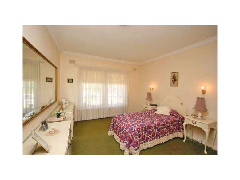 21 Chisholm Avenue, Burnside SA 5066