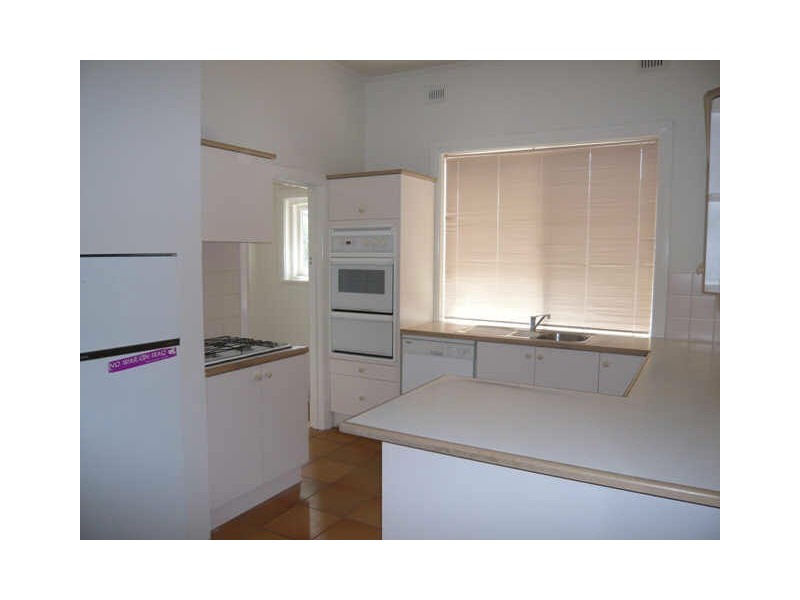 3 Lindsay Avenue, Myrtle Bank SA 5064