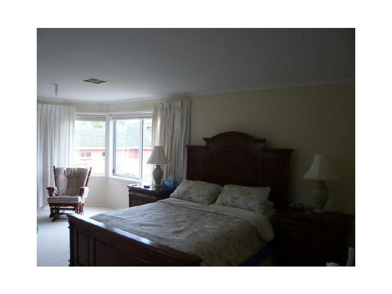 2 Glengarry Drive, Woodforde SA 5072