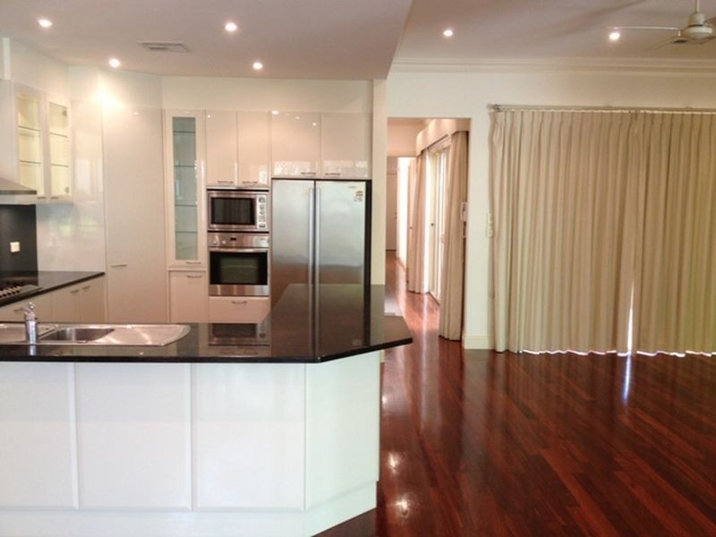 25 Stanley Street, Leabrook SA 5068