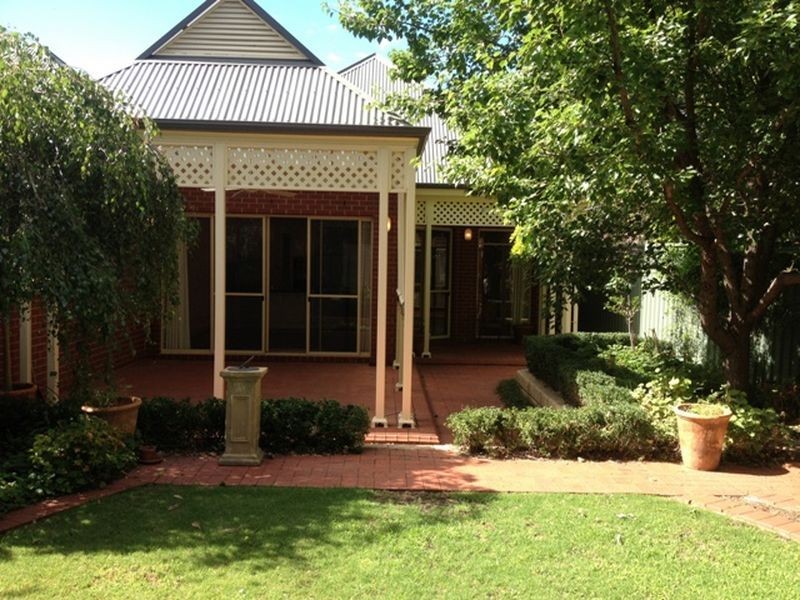 25 Stanley Street, Leabrook SA 5068