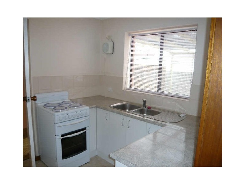 3/24 Homer Rd, Clare SA 5453