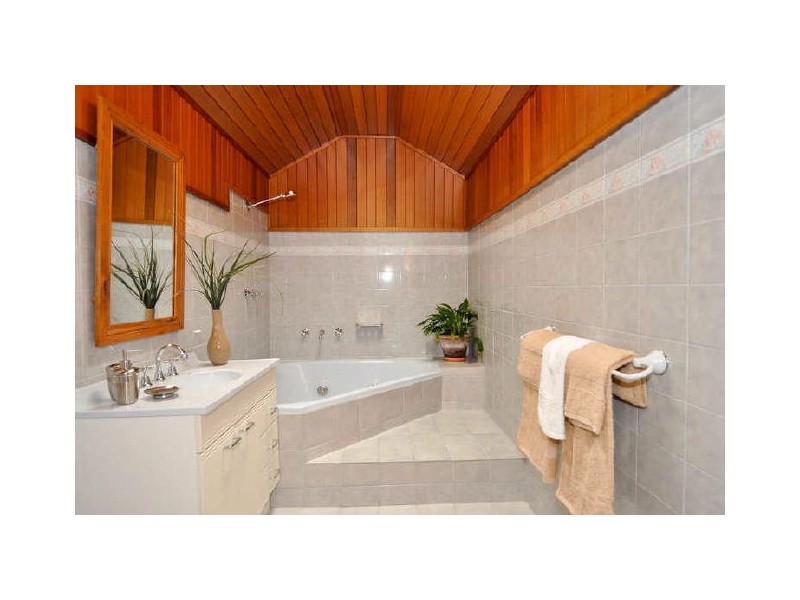 9 Abbotsburry Place, Evandale SA 5069