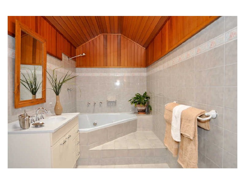 9 Abbotsbury Place, Evandale SA 5069