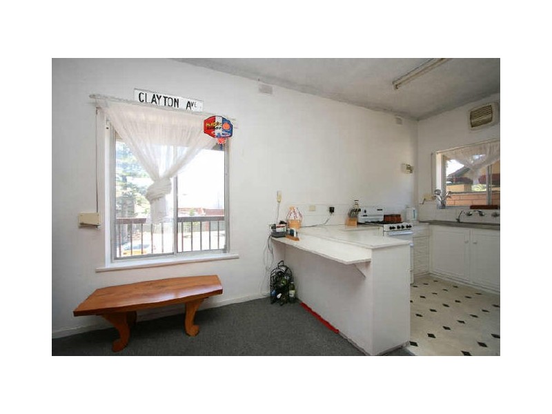 8/172 Seaview Road, Henley Beach South SA 5022