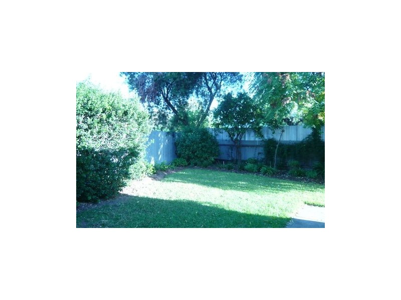 15 Trembath Street, Bowden SA 5007