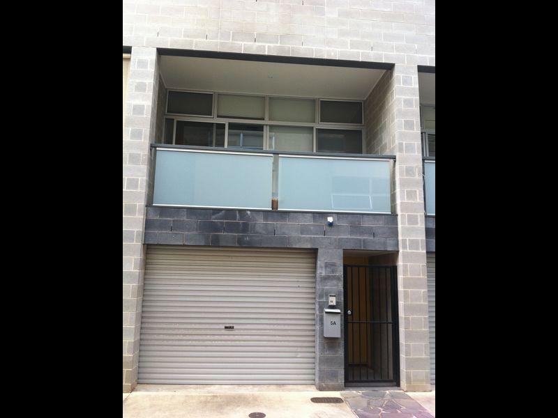 5A Veale Lane, Adelaide SA 5000