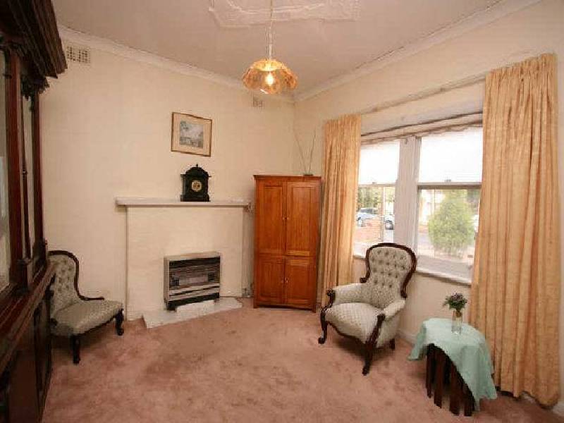 18 Roslind Street, Kensington Gardens SA 5068