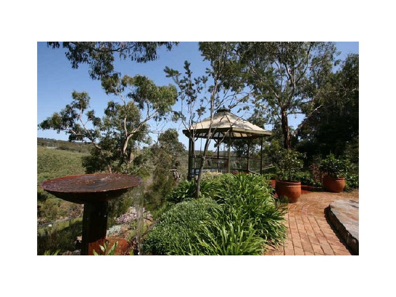 51 Gleneagles Road, Mount Osmond SA 5064