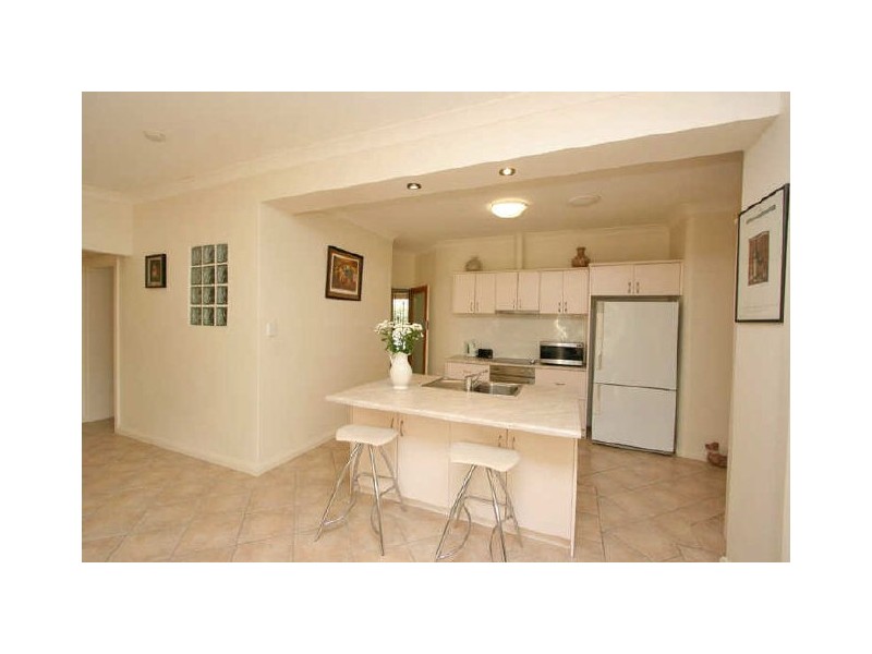 6 Tobruk Avenue, Kensington Park SA 5068