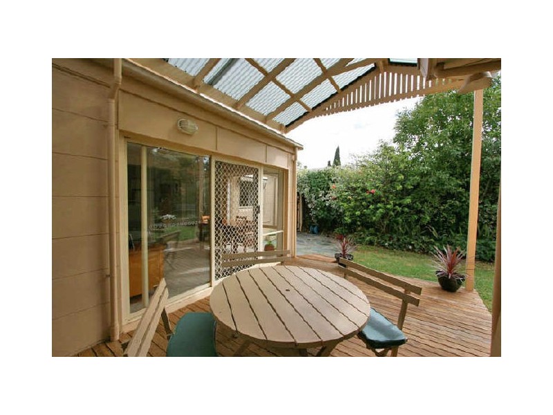 6 Tobruk Avenue, Kensington Park SA 5068