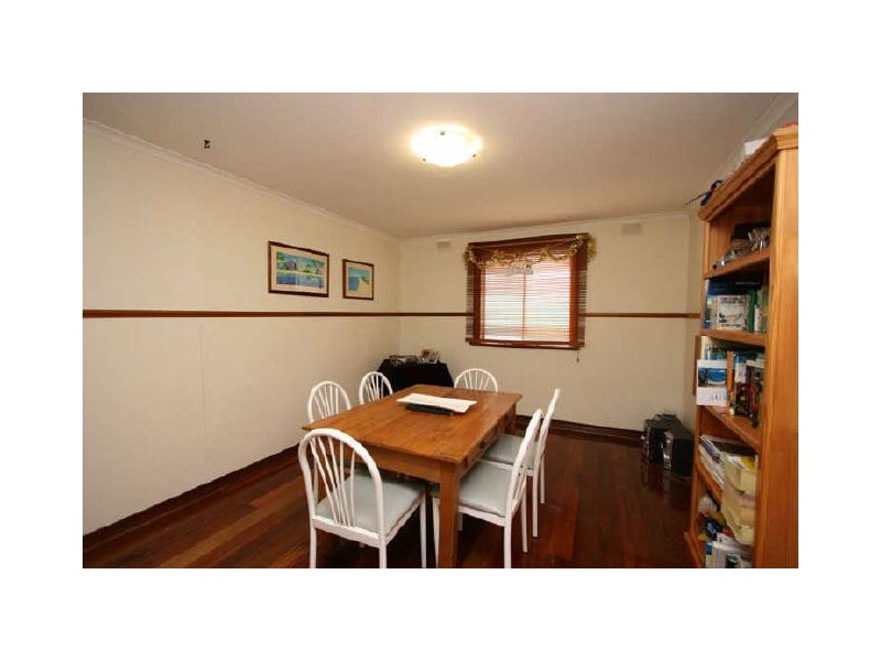 12 Milton Avenue, Clearview SA 5085