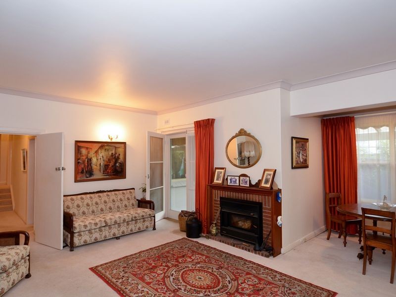 6 Sherwood Terrace, Glen Osmond SA 5064