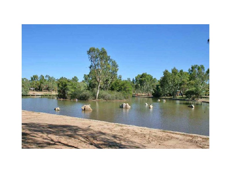 10 Bristol Terrace, Oakden SA 5086