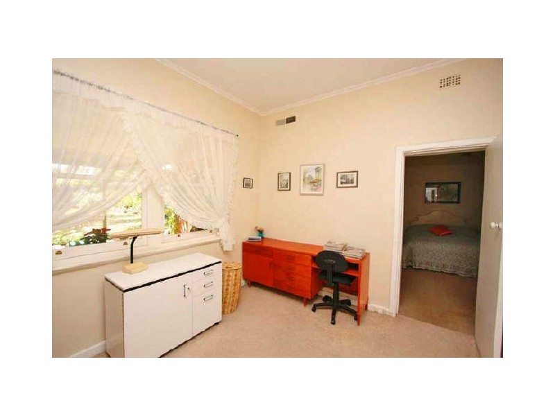 6 Brigalow Avenue, Kensington Gardens SA 5068