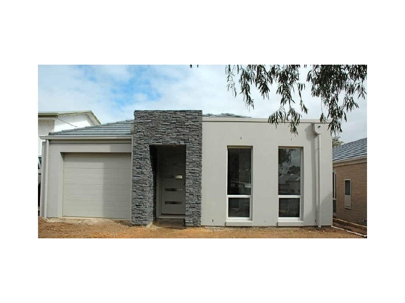 18A Diamond Avenue, Gilles Plains SA 5086