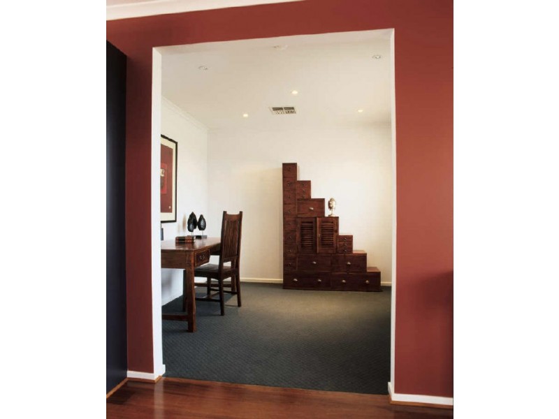 18A Diamond Avenue, Gilles Plains SA 5086