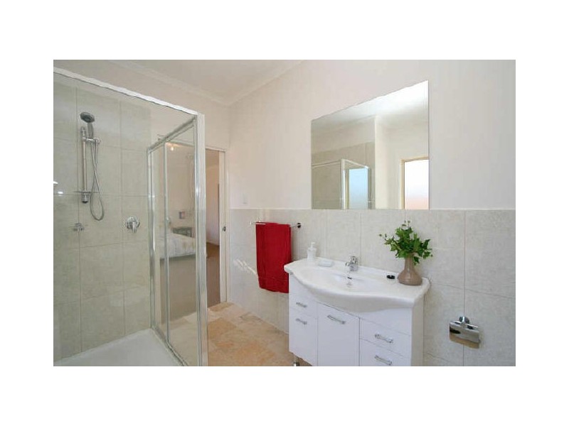 2C Cromwell Road, Kilburn SA 5084