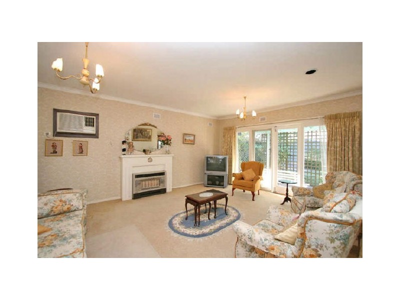 52 Riverside Drive, Fulham SA 5024