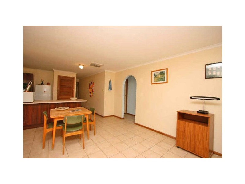 7 Ash Street, Aberfoyle Park SA 5159