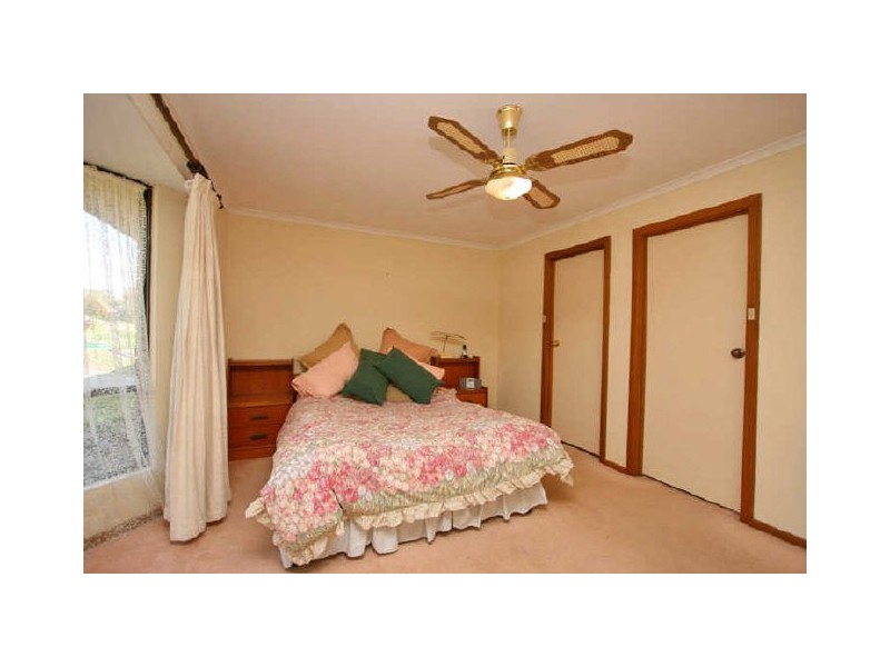 7 Ash Street, Aberfoyle Park SA 5159