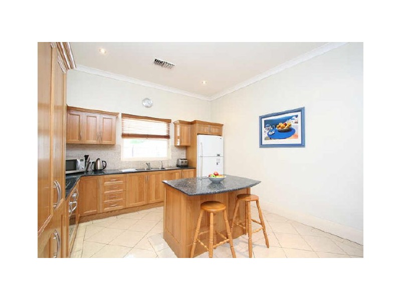 24 Hereford Avenue, Trinity Gardens SA 5068