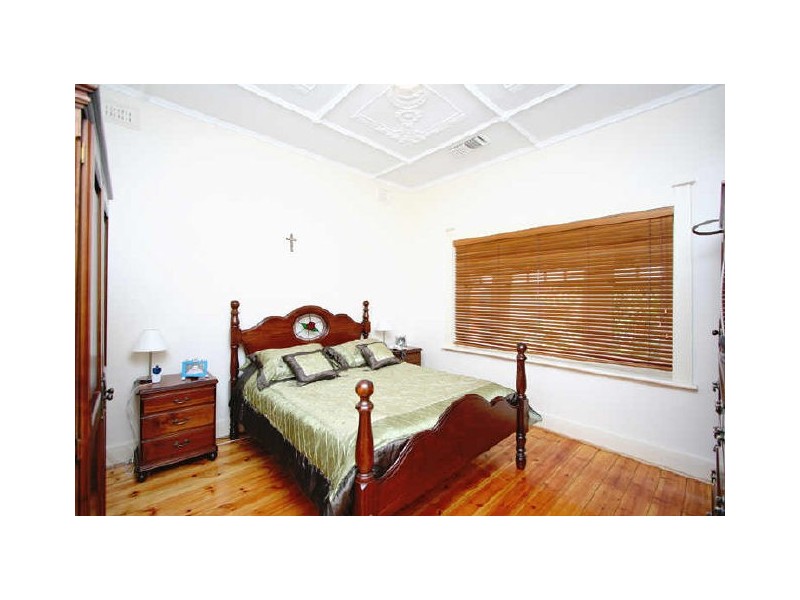 24 Hereford Avenue, Trinity Gardens SA 5068