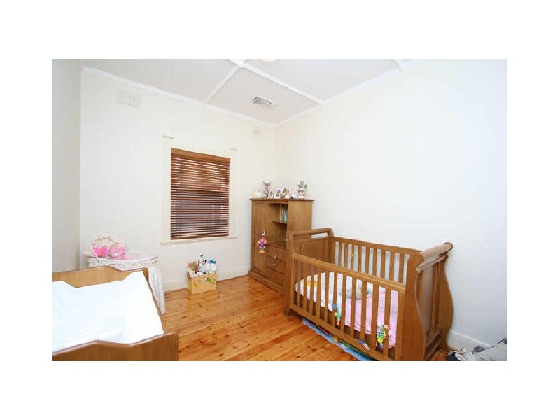 24 Hereford Avenue, Trinity Gardens SA 5068