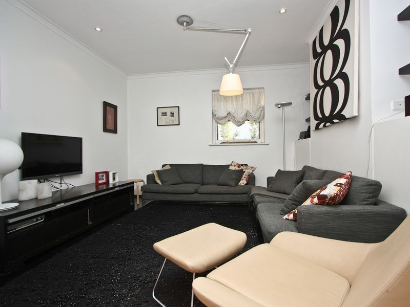 33 Stephen Terrace, St Peters SA 5069