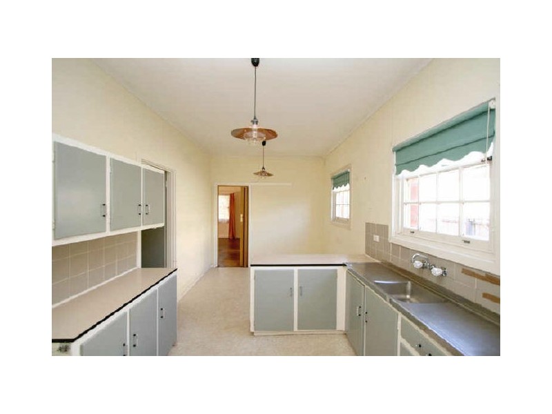 21 Justinian Street, Elizabeth Downs SA 5113