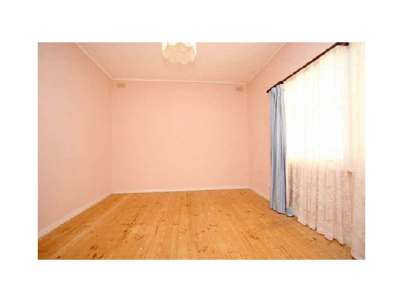 21 Justinian Street, Elizabeth Downs SA 5113