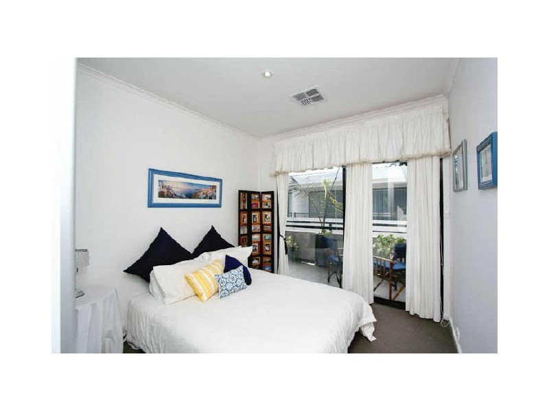 2/29 Bartels Street, Adelaide SA 5000