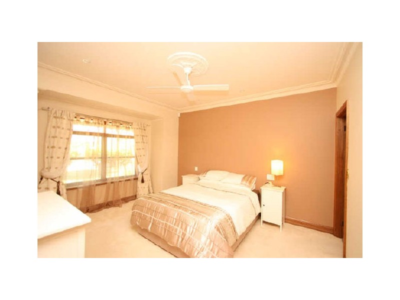 40 Parkview Avenue, Grange SA 5022