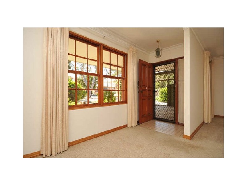 17 West Terrace, Kensington Gardens SA 5068