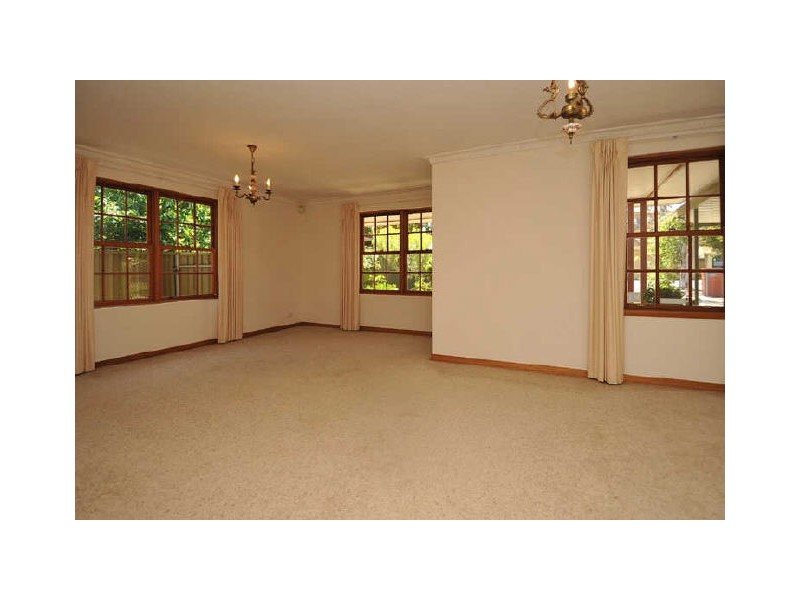 17 West Terrace, Kensington Gardens SA 5068