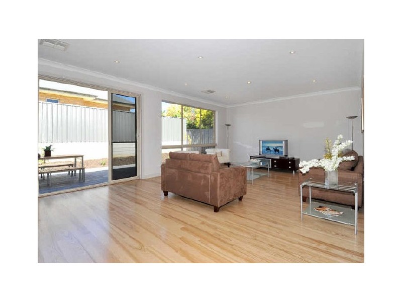 16 Barnes Avenue, Magill SA 5072