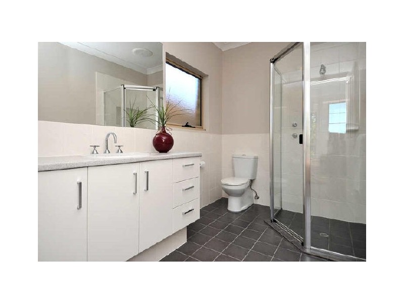 16 Barnes Avenue, Magill SA 5072