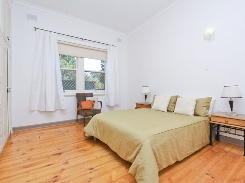 4 Moore Street, Tranmere SA 5073