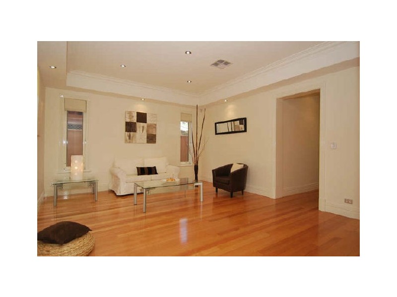 4 Player Avenue, St Peters SA 5069