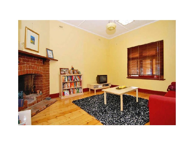 18 Wells Street, Stepney SA 5069