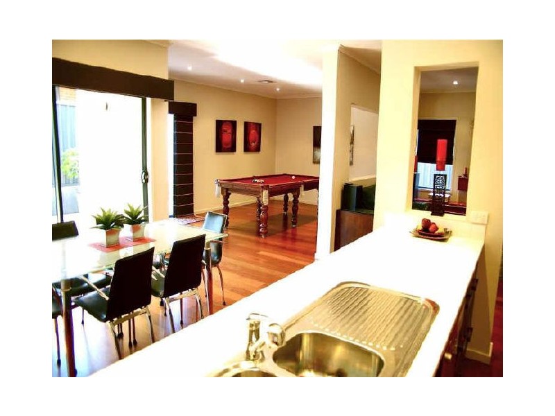 30 Prescott Street, Clearview SA 5085