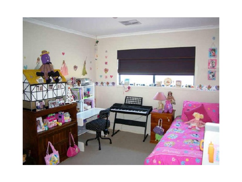 30 Prescott Street, Clearview SA 5085